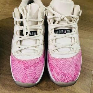 ❌SOLD❌Air Jordan 11 Retro Low GG "Snake" Size 6Y= 8W